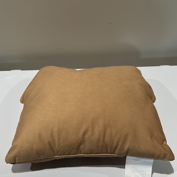 🌸NEW HOBBY LOBBY GINGERBREAD HOUSE PILLOW CHRISTMAS DECORATIONS (14in. X… - Picture 6 of 7